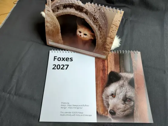 Two pages of a fox calendar, A4 and A3.